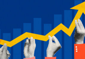 Oaktree closes inaugural ABF fund on $2bn Hands hold up an upwards pointing arrow